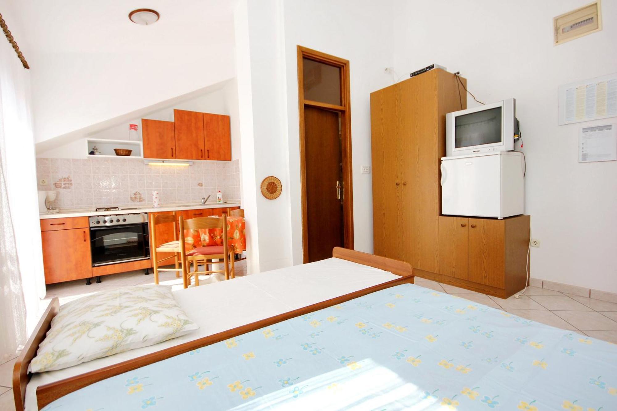 Apartments By The Sea Sevid, Trogir - 9468 Εξωτερικό φωτογραφία